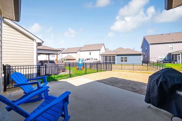 6105 Amber Forest Trail 38, Hixson, TN 37343