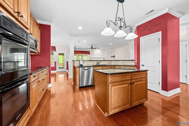 2207 Rosebrooke Drive SW, Huntsville, AL 35803