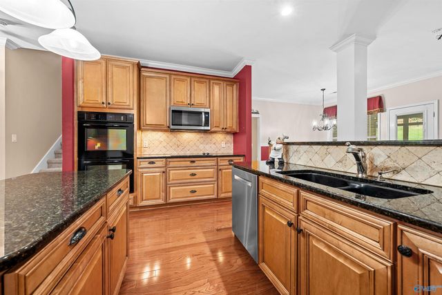 2207 Rosebrooke Drive SW, Huntsville, AL 35803