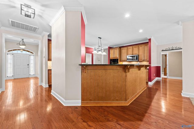 2207 Rosebrooke Drive SW, Huntsville, AL 35803