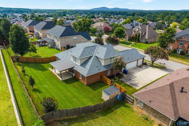 2207 Rosebrooke Drive SW, Huntsville, AL 35803