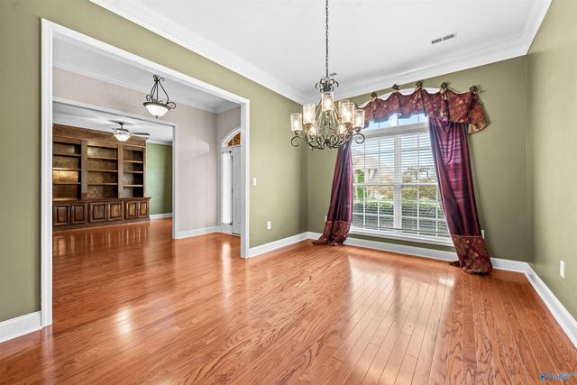 2207 Rosebrooke Drive SW, Huntsville, AL 35803