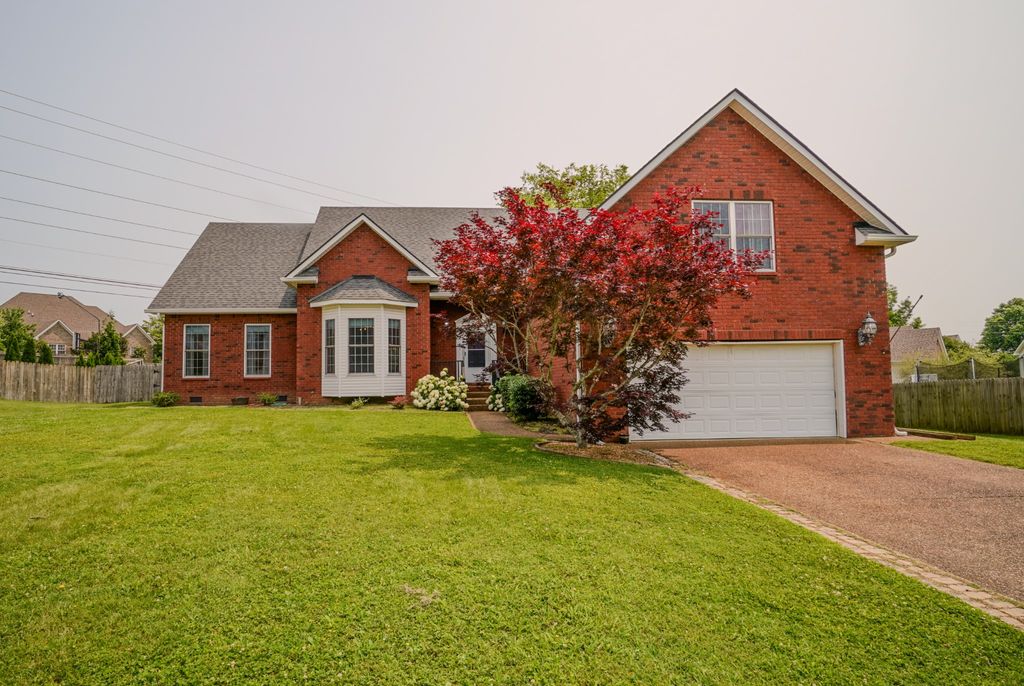 3302 Foxtrot Ct, Spring Hill, TN 37174