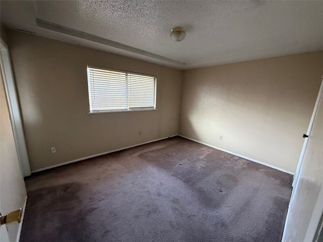 333 Fieldside Drive, Garland, TX 75043