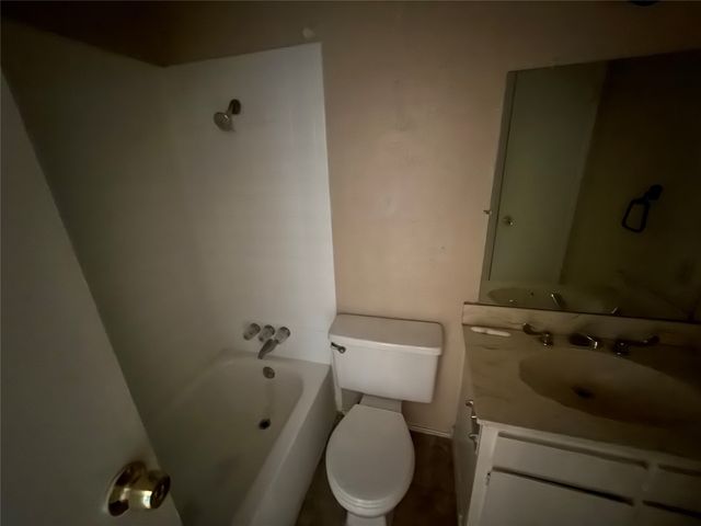 333 Fieldside Drive, Garland, TX 75043