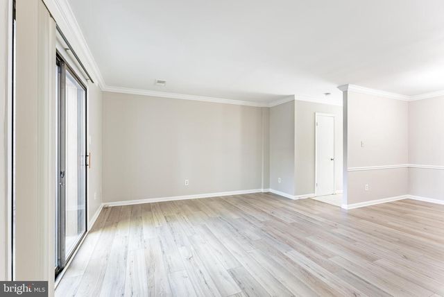 3708A STEPPES CT, Falls Church, VA 22041