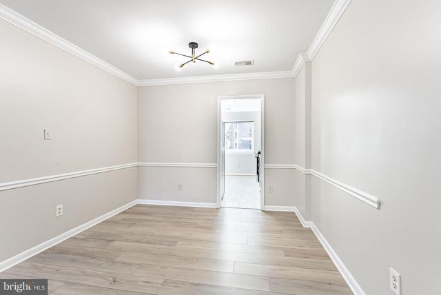 3708A STEPPES CT, Falls Church, VA 22041