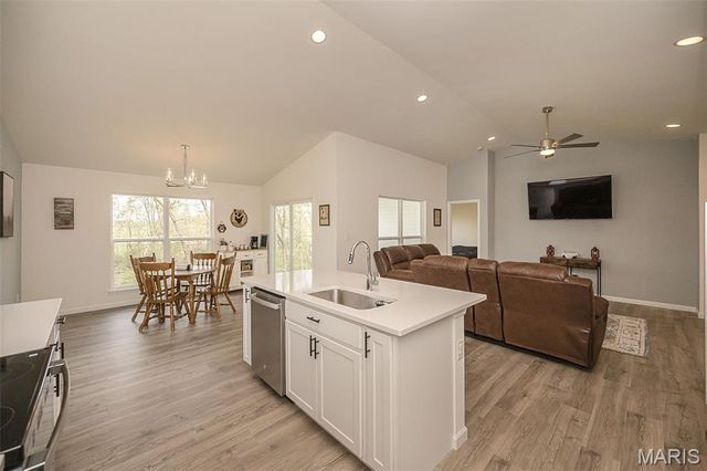 342 Cumberland Court, Truesdale, MO 63380