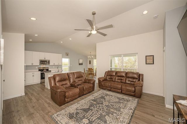342 Cumberland Court, Truesdale, MO 63380