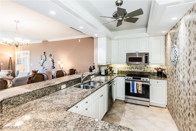 816 W Elkcam CIR 305, Marco Island, FL 34145