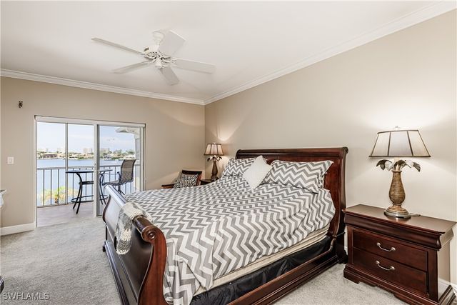 816 W Elkcam CIR 305, Marco Island, FL 34145