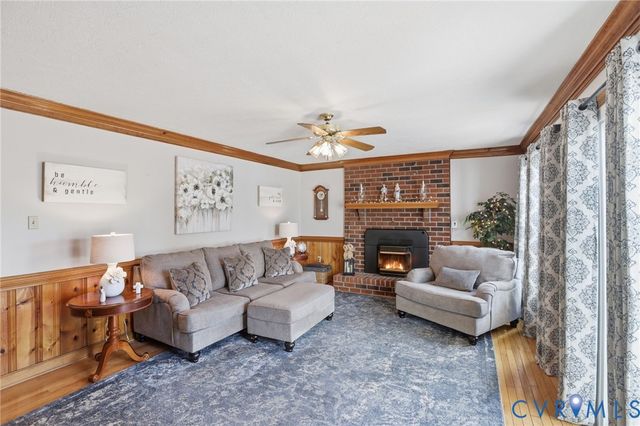 8167 Dunfee Ln, Mechanicsville, VA 23111