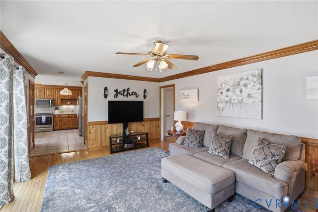 8167 Dunfee Ln, Mechanicsville, VA 23111