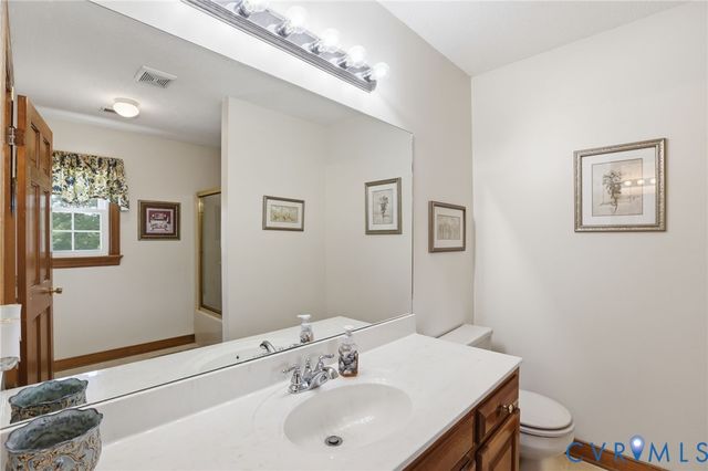 8167 Dunfee Ln, Mechanicsville, VA 23111