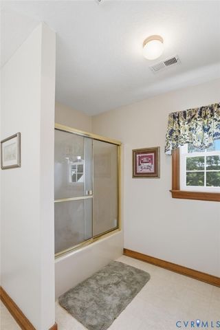 8167 Dunfee Ln, Mechanicsville, VA 23111