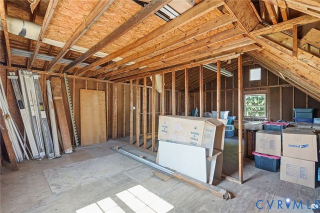 8167 Dunfee Ln, Mechanicsville, VA 23111