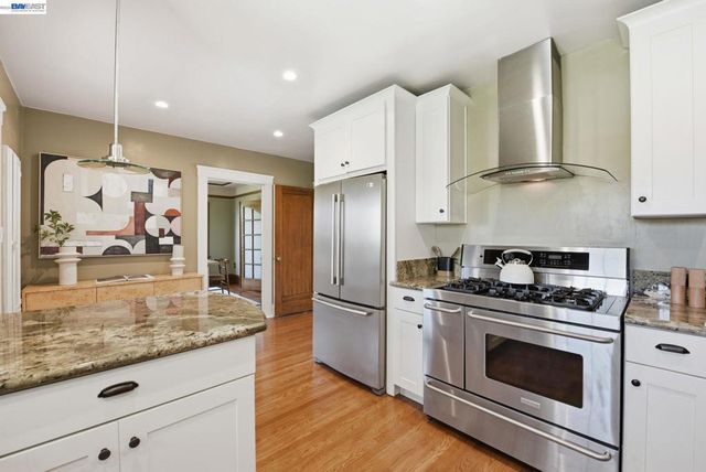 792 Medford Ave, Hayward, CA 94541