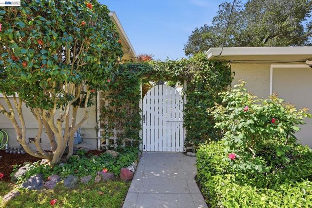 792 Medford Ave, Hayward, CA 94541