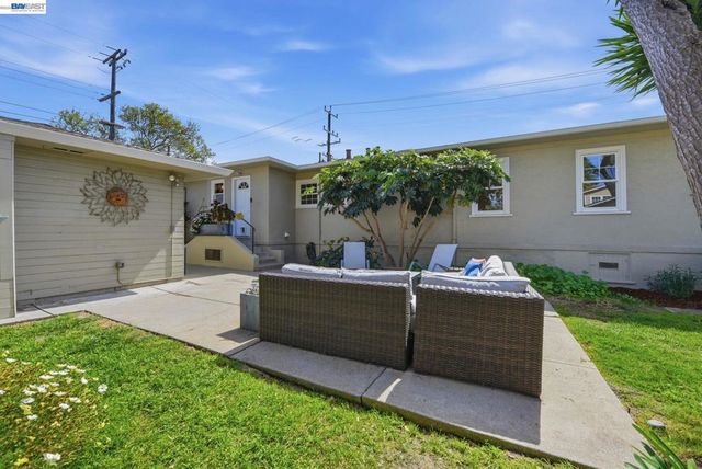 792 Medford Ave, Hayward, CA 94541