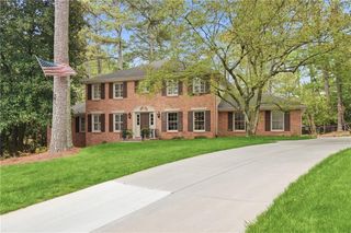 5465 Trowbridge Drive, Dunwoody, GA 30338