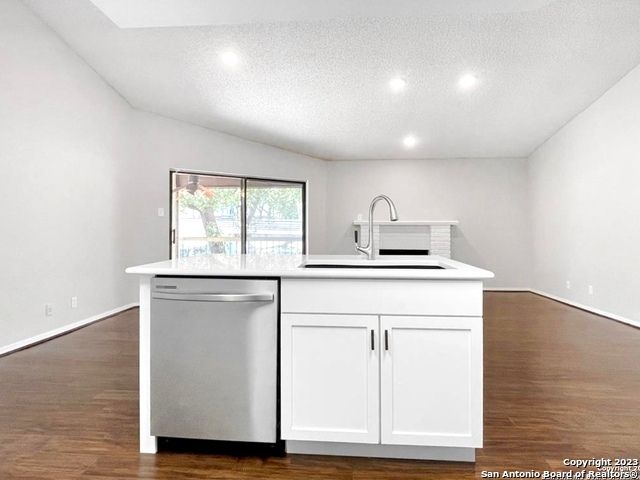 11520 Huebner Rd Ste 108, San Antonio, TX 78230
