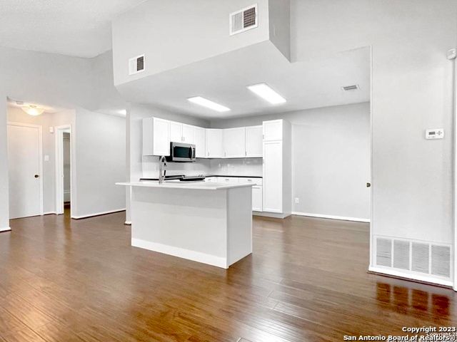 11520 Huebner Rd Ste 108, San Antonio, TX 78230