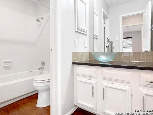 11520 Huebner Rd Ste 108, San Antonio, TX 78230