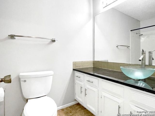 11520 Huebner Rd Ste 108, San Antonio, TX 78230