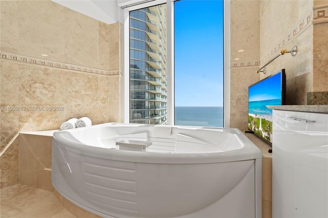 18911 Collins Ave 3307, Sunny Isles Beach, FL 33160