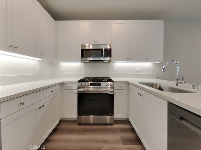 31739 Willowood Way, Menifee, CA 92584