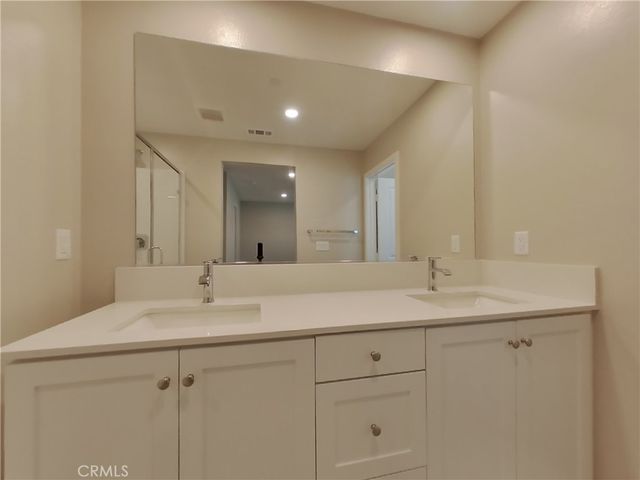 31739 Willowood Way, Menifee, CA 92584