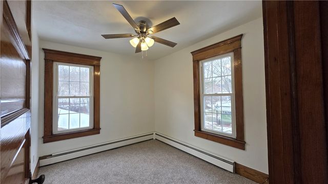 422 Beaver St, Wampum, PA 16157