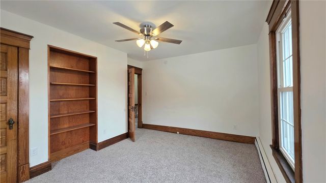 422 Beaver St, Wampum, PA 16157