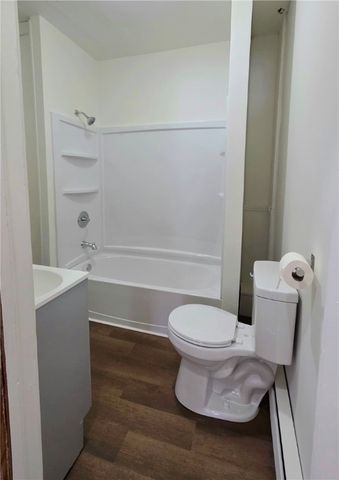 422 Beaver St, Wampum, PA 16157