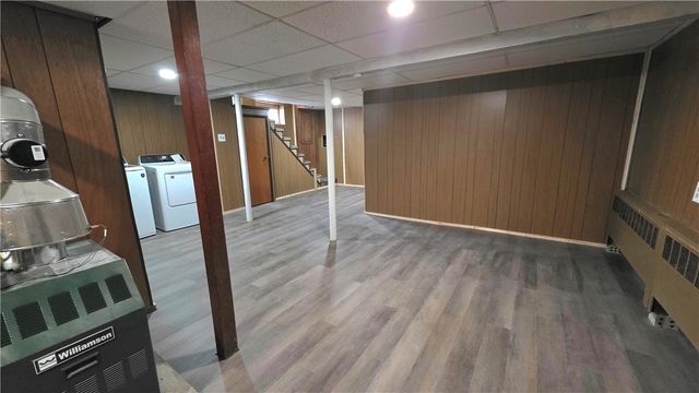 422 Beaver St, Wampum, PA 16157