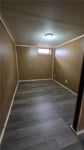 422 Beaver St, Wampum, PA 16157