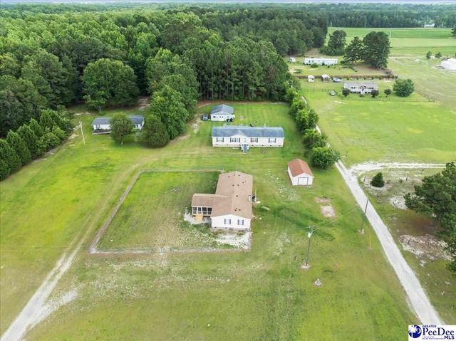 1821 Guitar Rd., Timmonsville, SC 29161