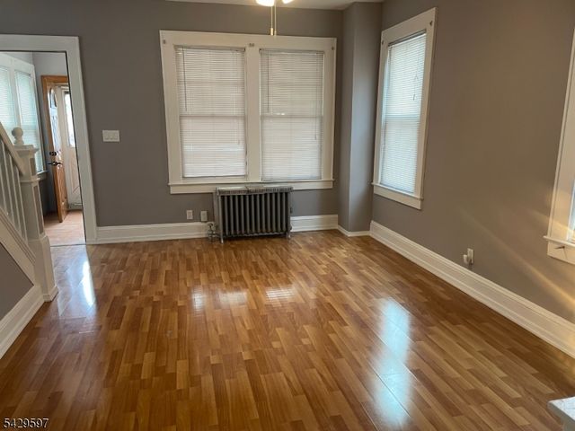 317 Mitchell Ave, Linden City, NJ 07036