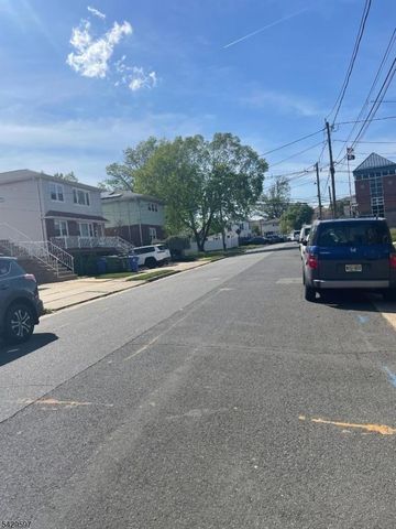 317 Mitchell Ave, Linden City, NJ 07036