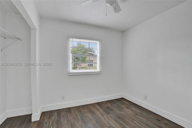 2910 NW 25th St, Fort Lauderdale, FL 33311