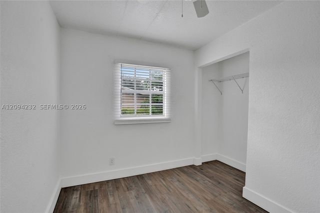 2910 NW 25th St, Fort Lauderdale, FL 33311
