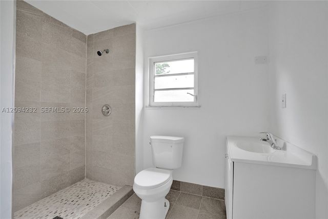 2910 NW 25th St, Fort Lauderdale, FL 33311