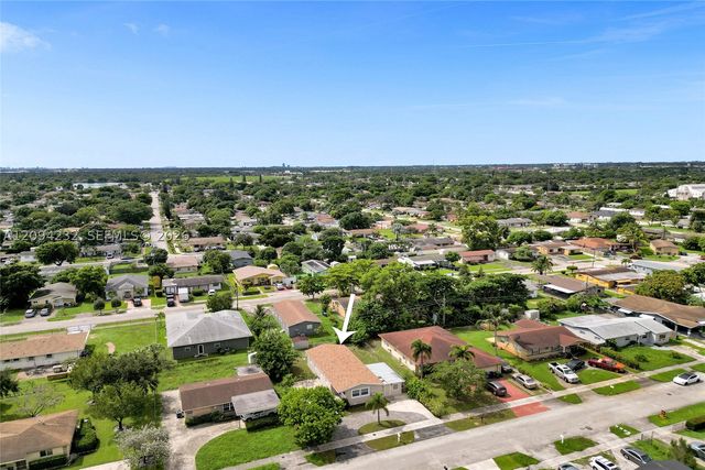 2910 NW 25th St, Fort Lauderdale, FL 33311
