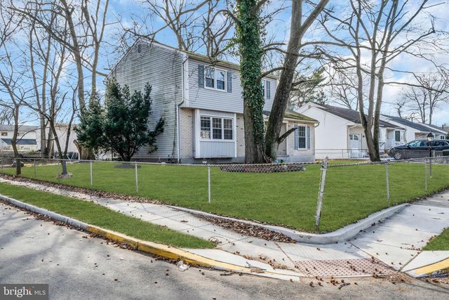 124 STRATFORD AVE, Stratford, NJ 08084