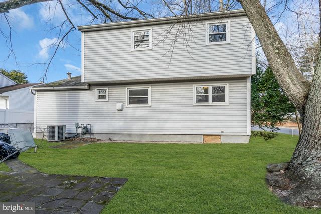 124 STRATFORD AVE, Stratford, NJ 08084