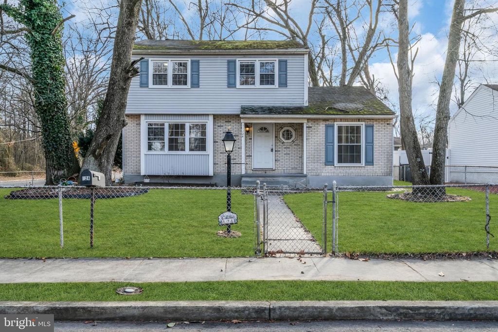 124 STRATFORD AVE, Stratford, NJ 08084