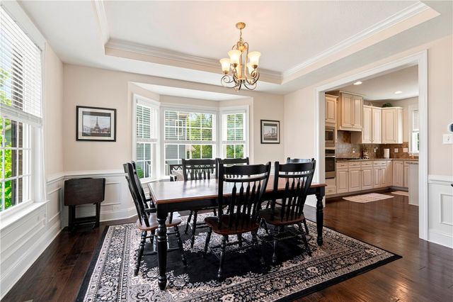 106 Victoria Ct, Robinson Twp, PA 15136