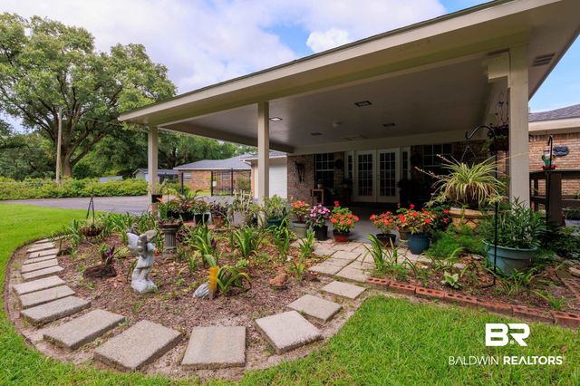 1367 SPRING VALLEY Court, Mobile, AL 36693