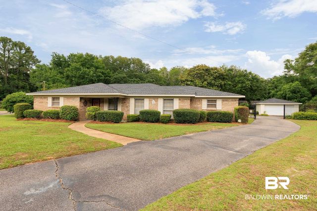 1367 SPRING VALLEY Court, Mobile, AL 36693