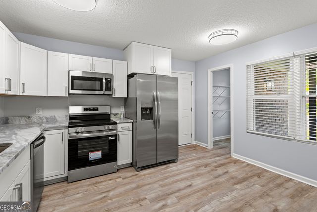 816 Waterfield Drive, Hinesville, GA 31313